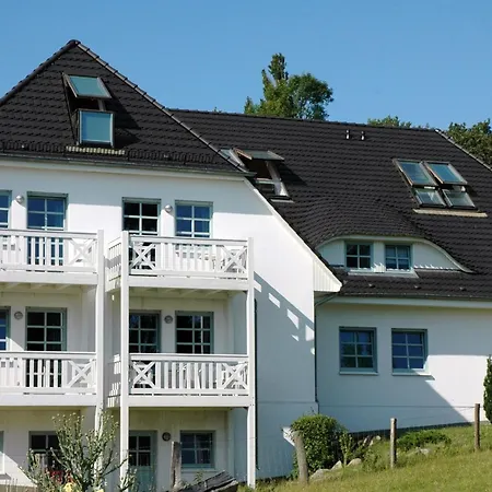 Südstrand ,meerblick,schwimmbadnutzung Inklusive, Hauseigene Sauna Apartamento Goehren (Ruegen)