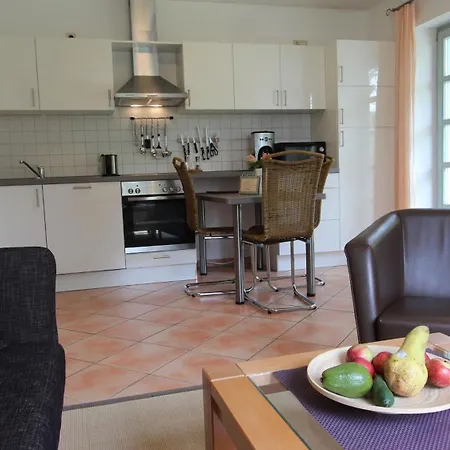 Suedstrand ,meerblick,schwimmbadnutzung Inklusive, Hauseigene Sauna شقة غورين