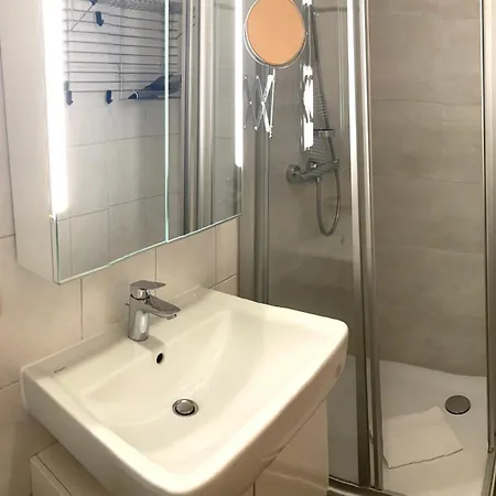 شقة Suedstrand ,meerblick,schwimmbadnutzung Inklusive, Hauseigene Sauna غورين